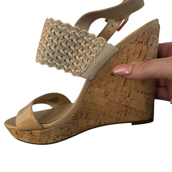 Tan Block Heel Sandals with Woven Straps - Picture 5 of 5